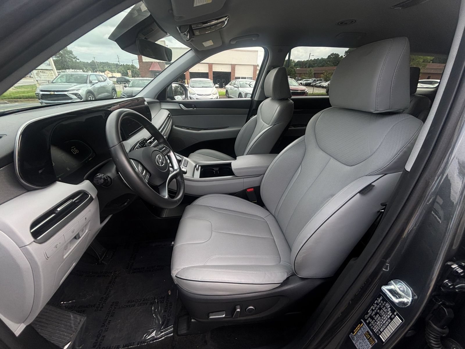 Used 2025 Hyundai Palisade SEL AWD/4WD image 29