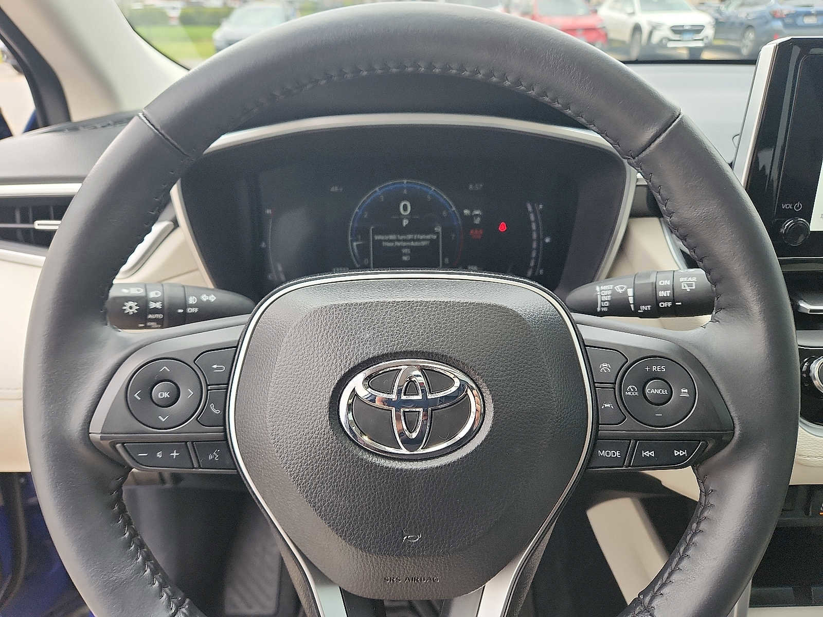 Used 2024 Toyota Corolla Cross XLE image 19