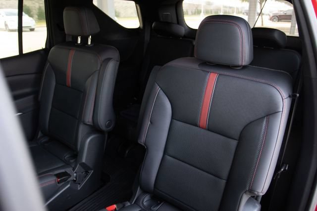Used 2024 Chevrolet Traverse RS w/ LPO, Floor Liner Package AWD/4WD image 37