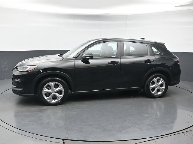 Used 2024 Honda HR-V LX image 2