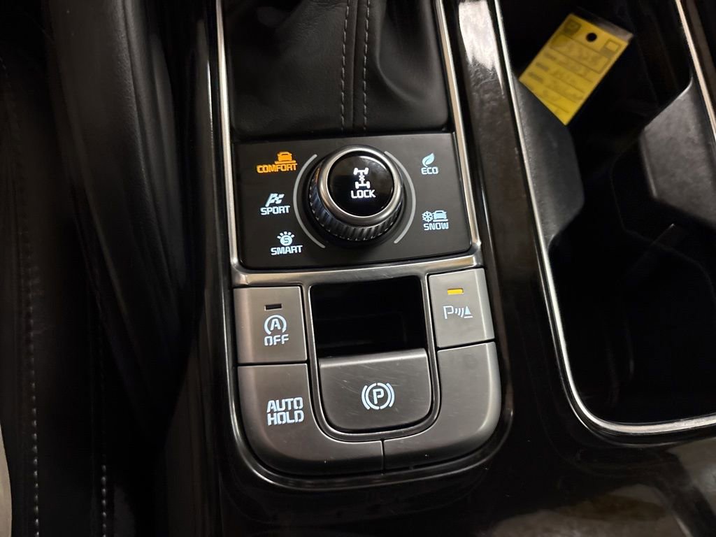 Used 2023 Kia Telluride LX image 17