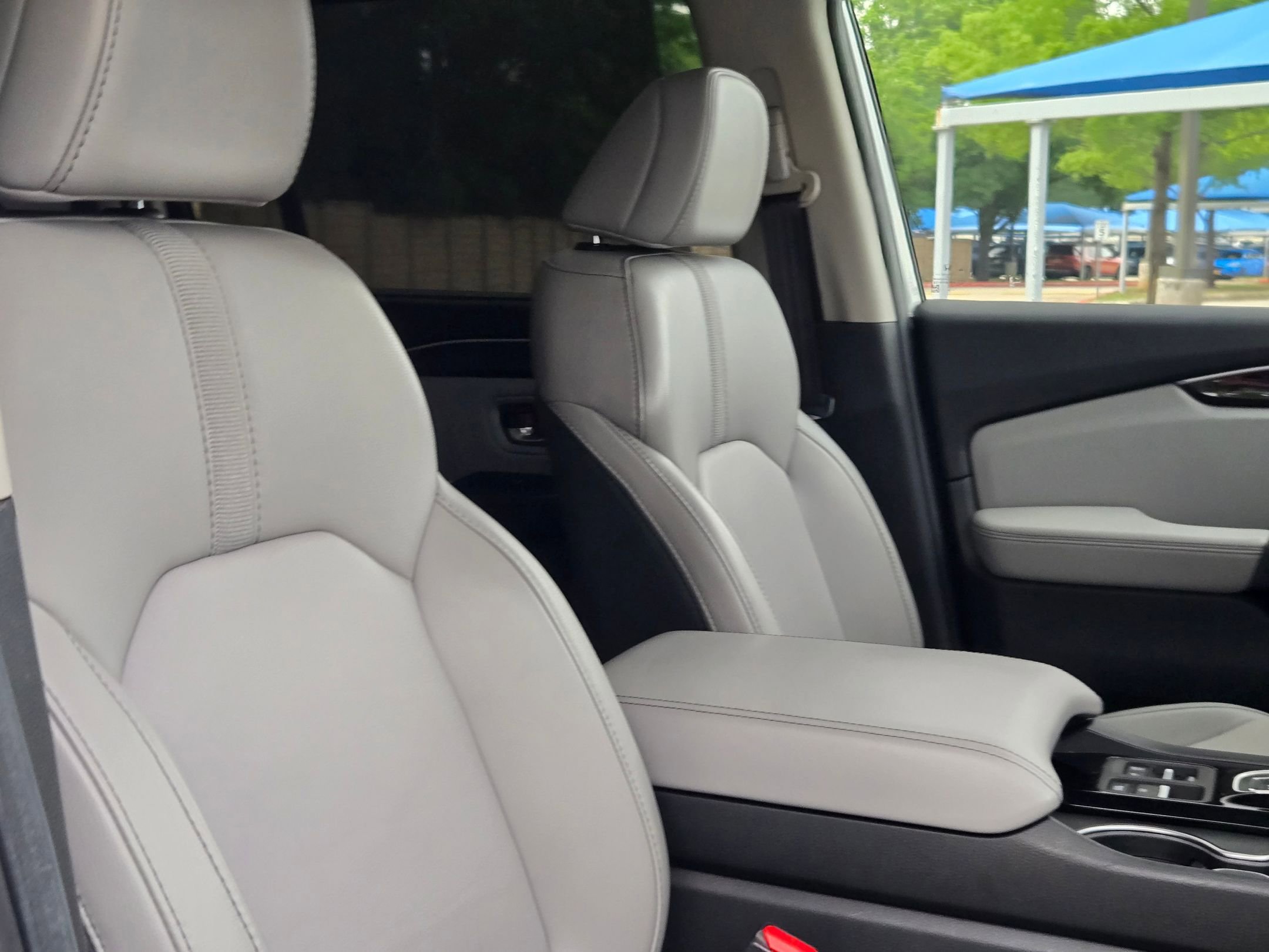 Used 2025 Honda Pilot Touring image 30