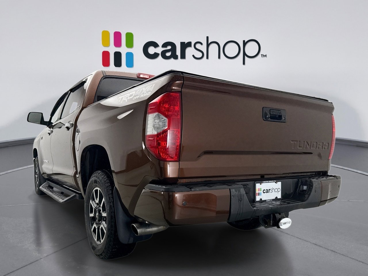 Used 2017 Toyota Tundra Limited w/ Limited Premium Package image 3