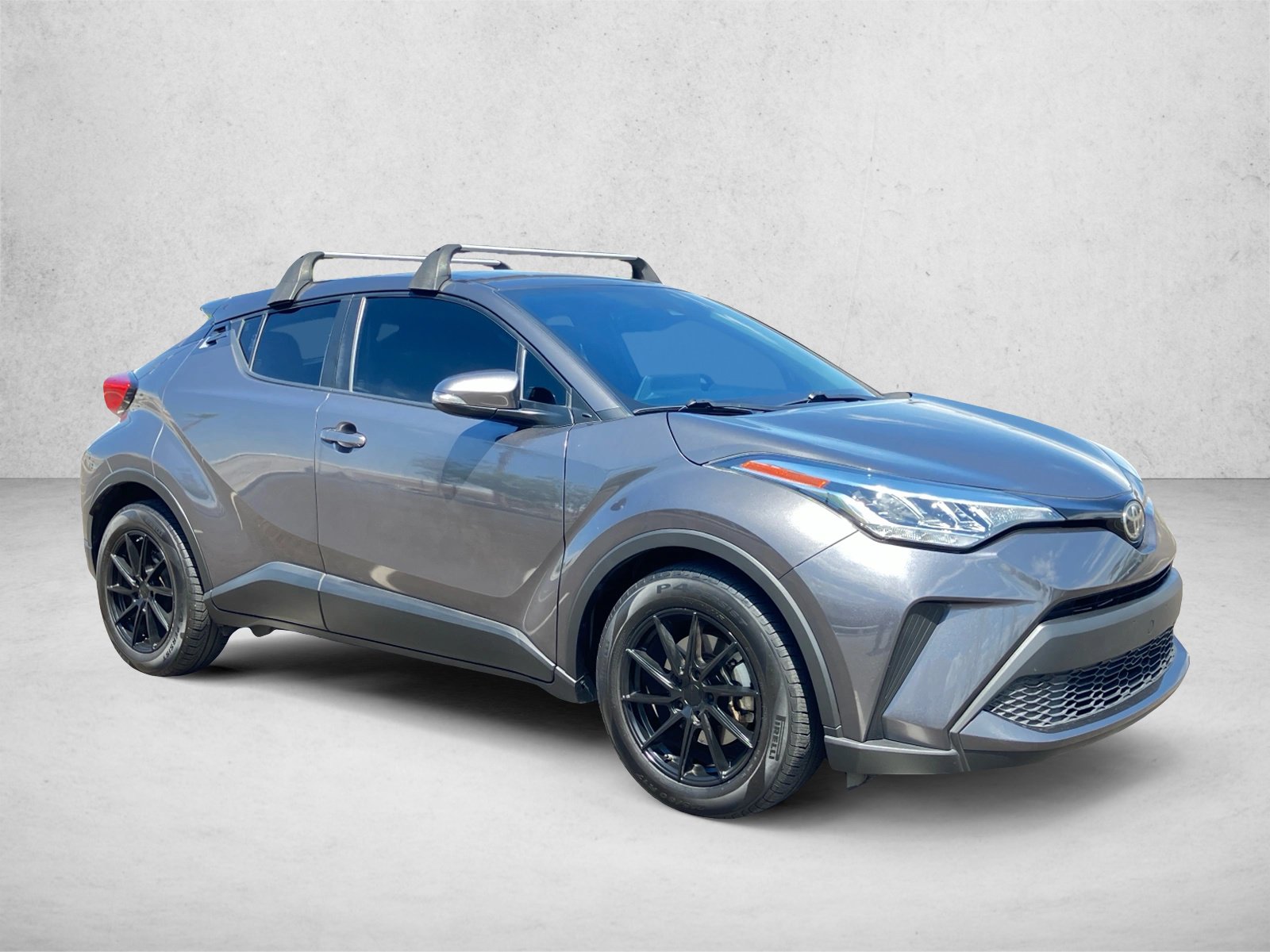 Used 2021 Toyota C-HR LE FWD video 3