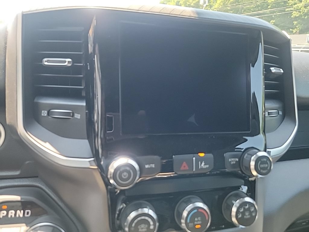 New 2026 RAM 1500 Express AWD/4WD image 11