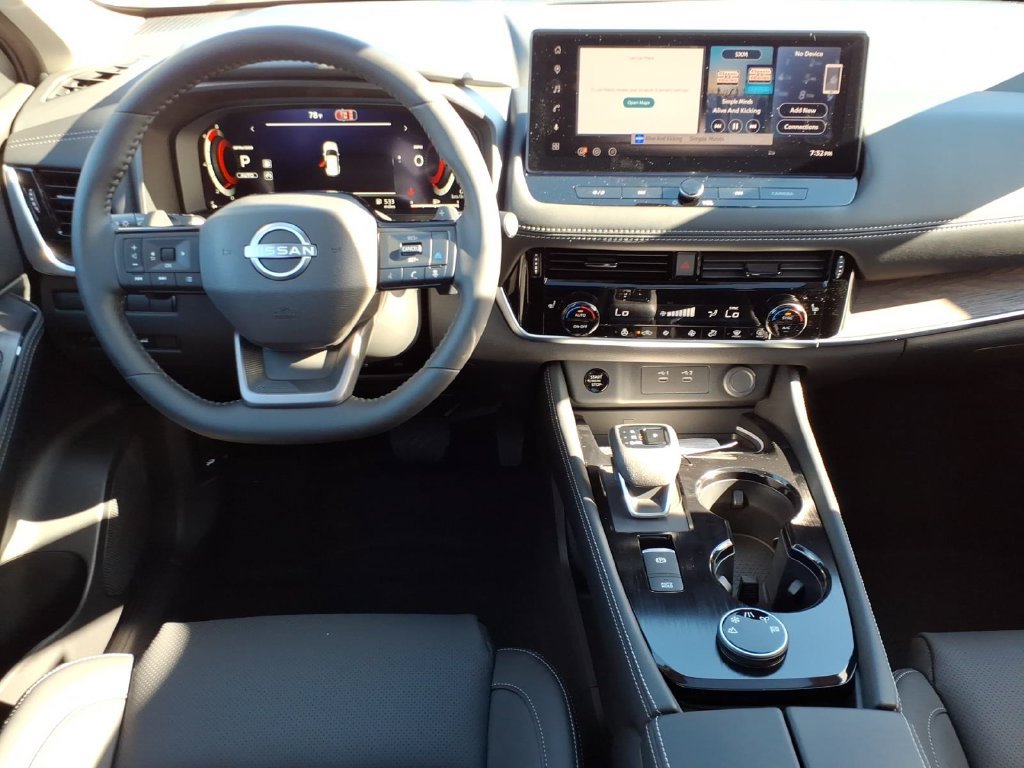New 2026 Nissan Rogue Platinum AWD/4WD image 11