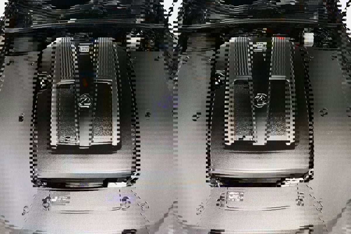 Used 2019 Lexus LS 500 AWD image 11