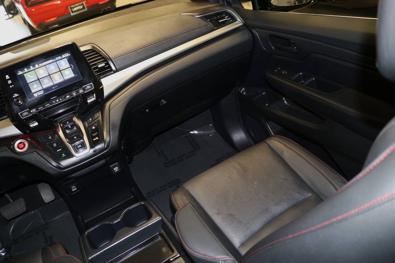 Used 2024 Honda Odyssey Sport image 20