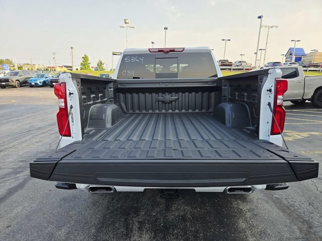 New 2026 Chevrolet Silverado 1500 High Country AWD/4WD image 16