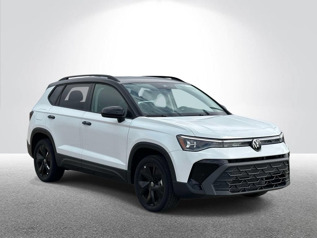 New 2025 Volkswagen Taos SE FWD image 5