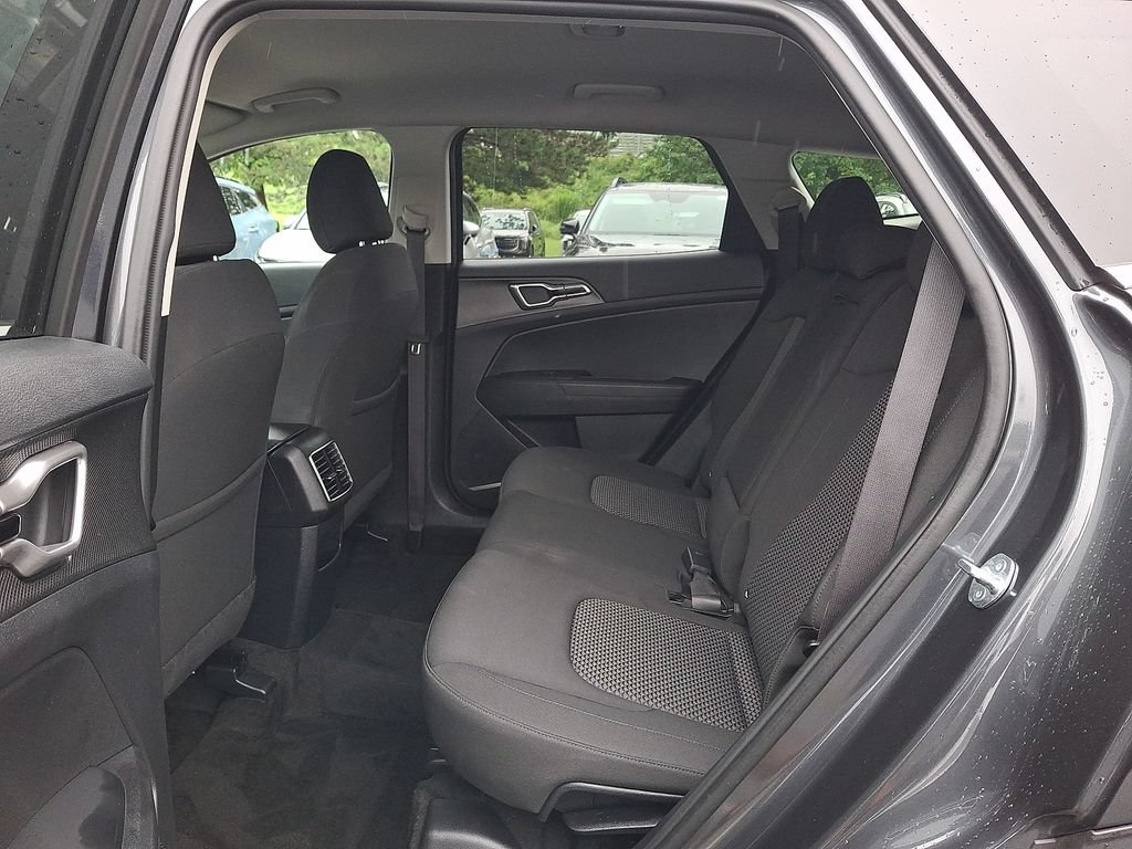 Certified 2024 Kia Sportage LX AWD/4WD image 12