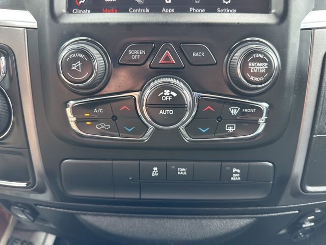Used 2021 RAM 1500 Classic Warlock w/ Luxury Group RWD image 16