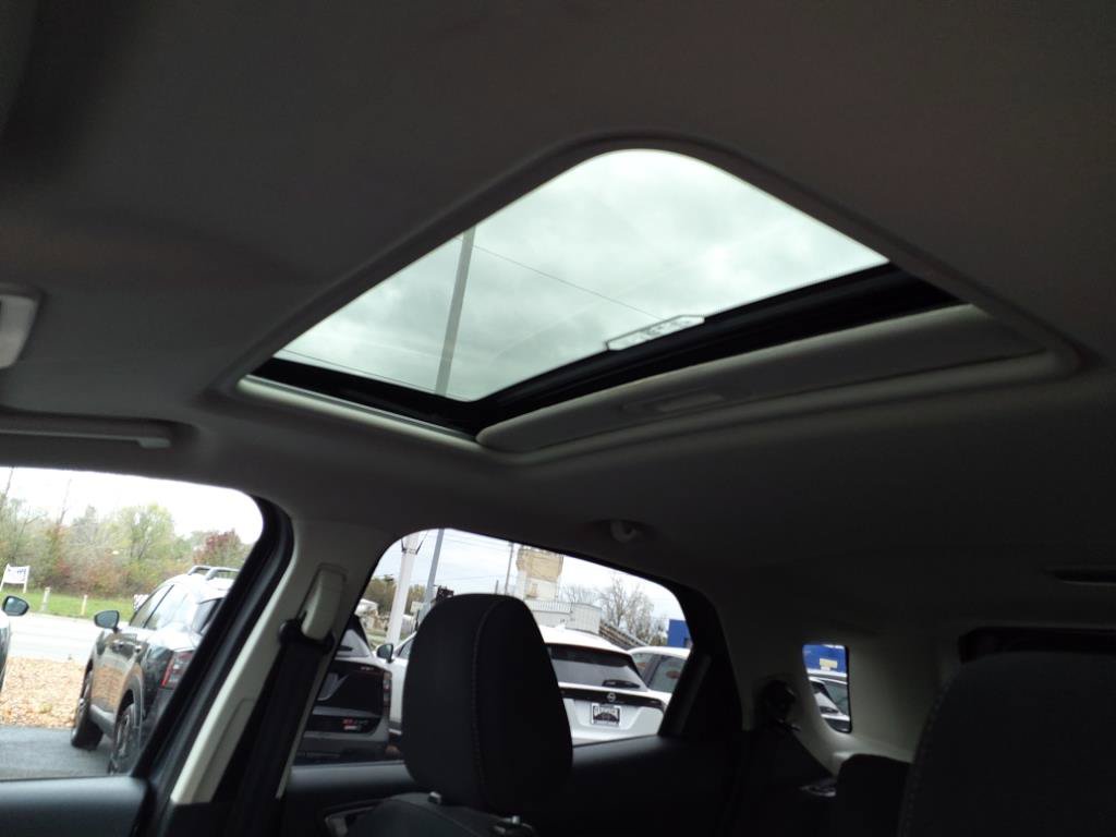 Used 2021 Ford EcoSport SE AWD/4WD image 13