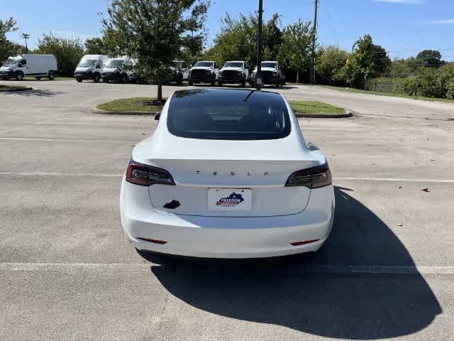 Used 2023 Tesla Model 3 Standard Range RWD image 7