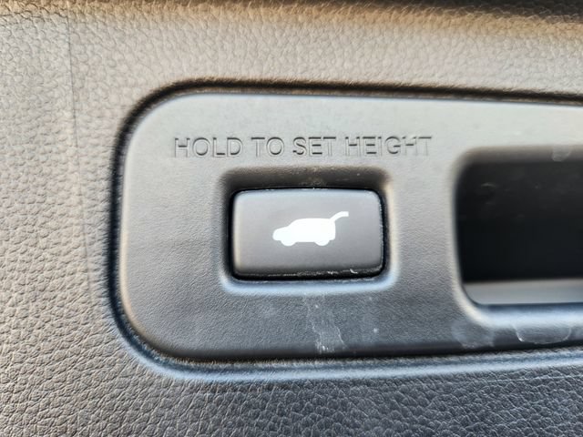 Used 2025 Honda Pilot Touring image 36