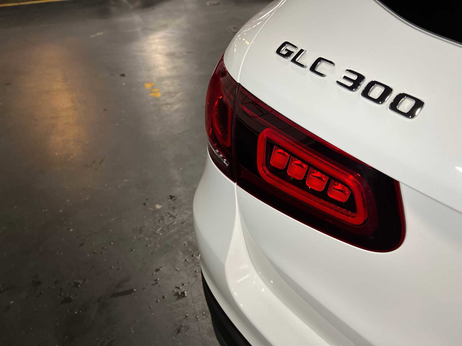 Used 2022 Mercedes-Benz GLC 300 4MATIC image 14