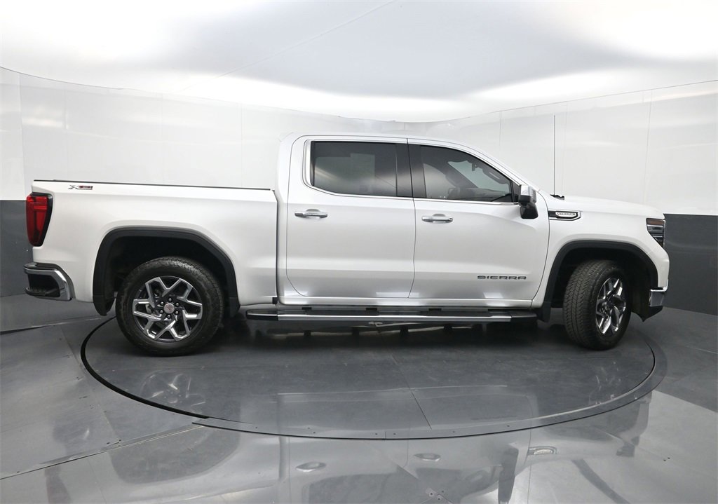 Used 2024 GMC Sierra 1500 SLT image 46