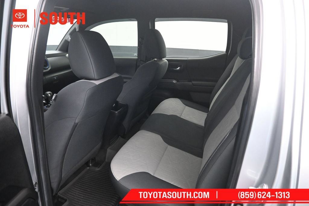 Used 2023 Toyota Tacoma TRD Sport AWD/4WD image 10