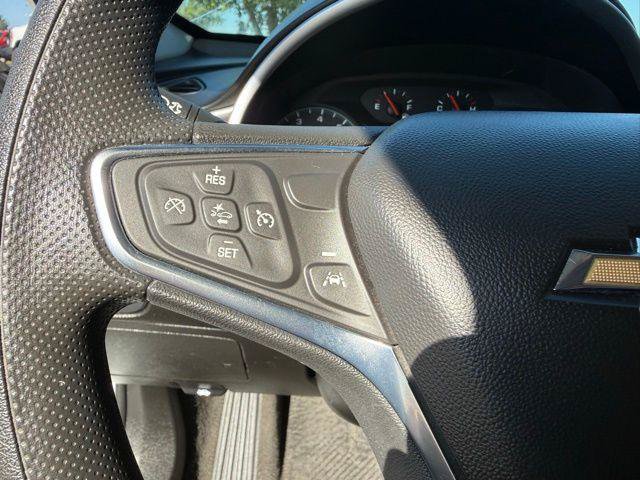Used 2024 Chevrolet Malibu LS w/ Driver Confidence Package FWD image 8