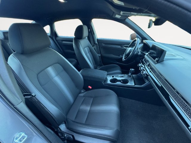Used 2025 Honda Civic Sport image 14