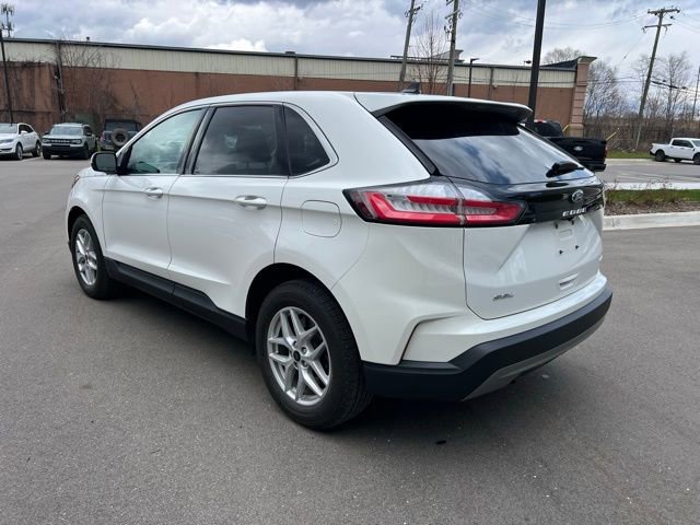 Used 2023 Ford Edge SEL w/ Convenience Package image 7