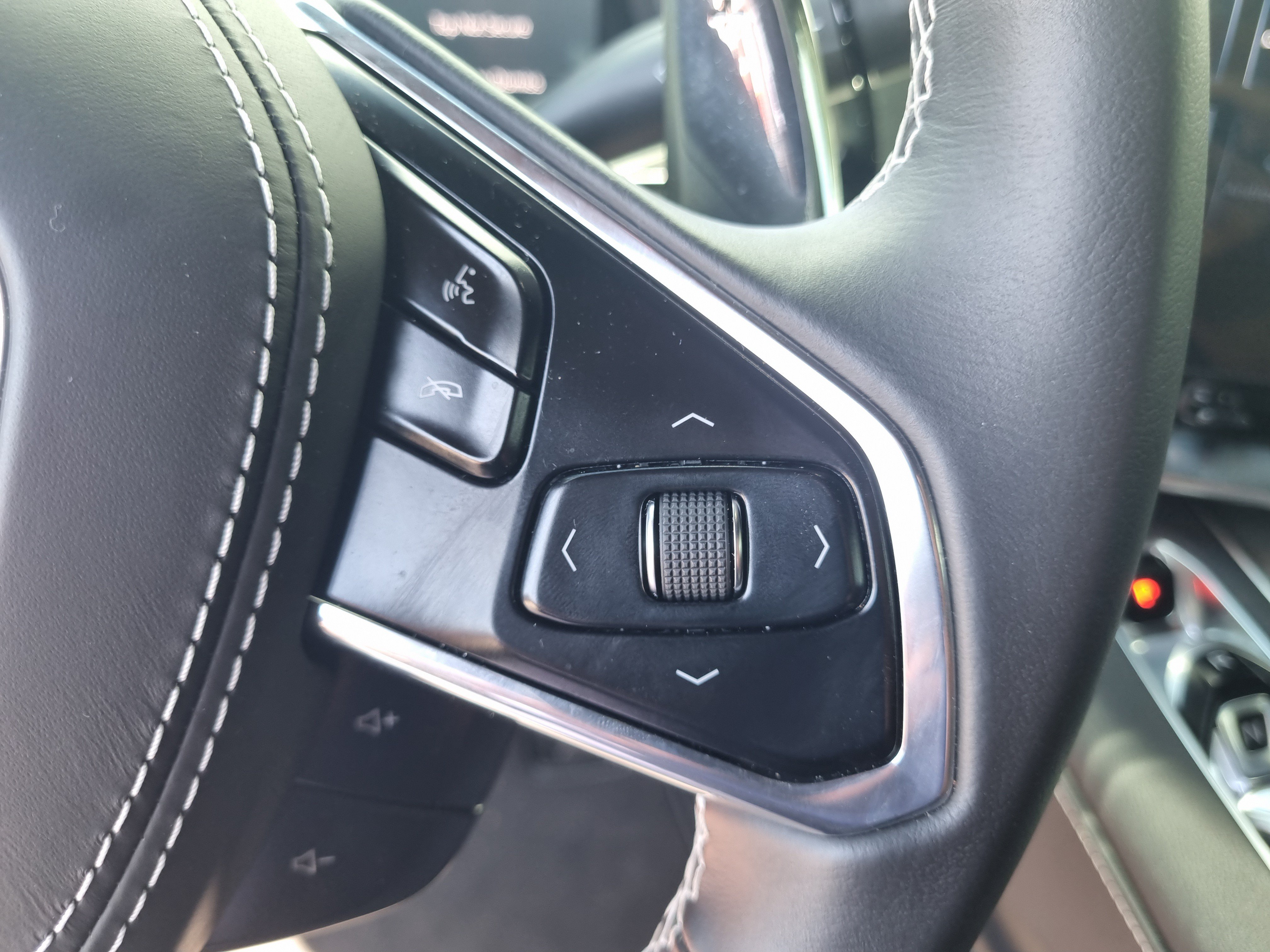 Used 2025 Chevrolet Corvette E-Ray AWD/4WD image 19