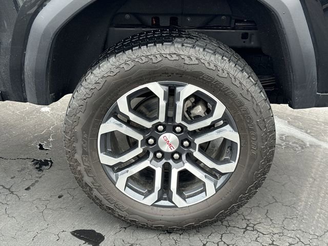 Used 2024 GMC Canyon AT4 w/ Canyon Safety Plus Package image 31