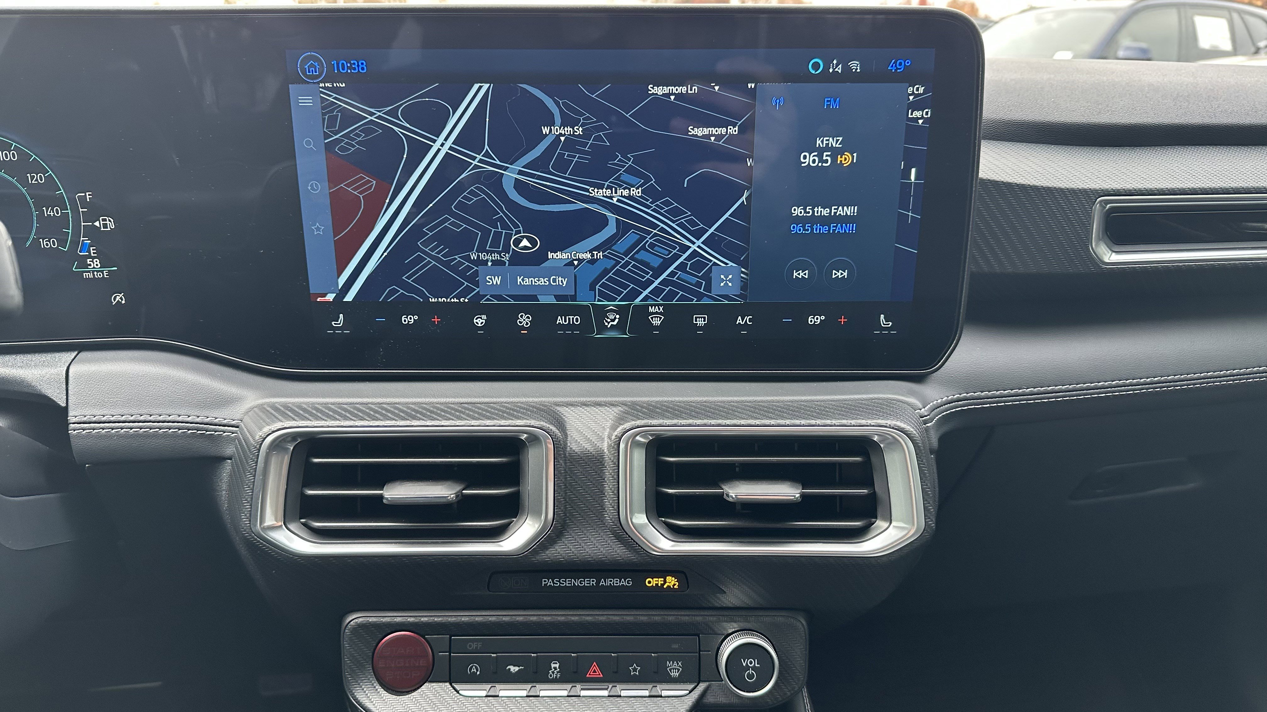 Used 2025 Ford Mustang GT Premium image 30