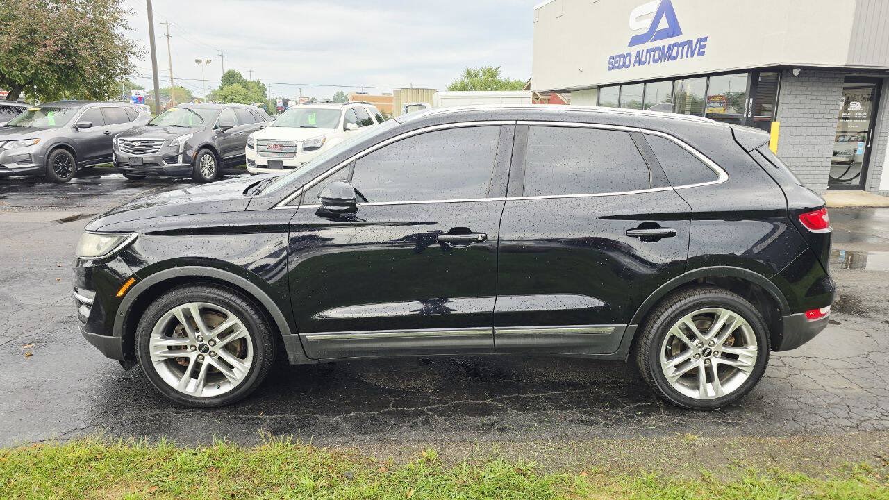 Used 2017 Lincoln MKC Reserve w/ Technology Package AWD/4WD image 3