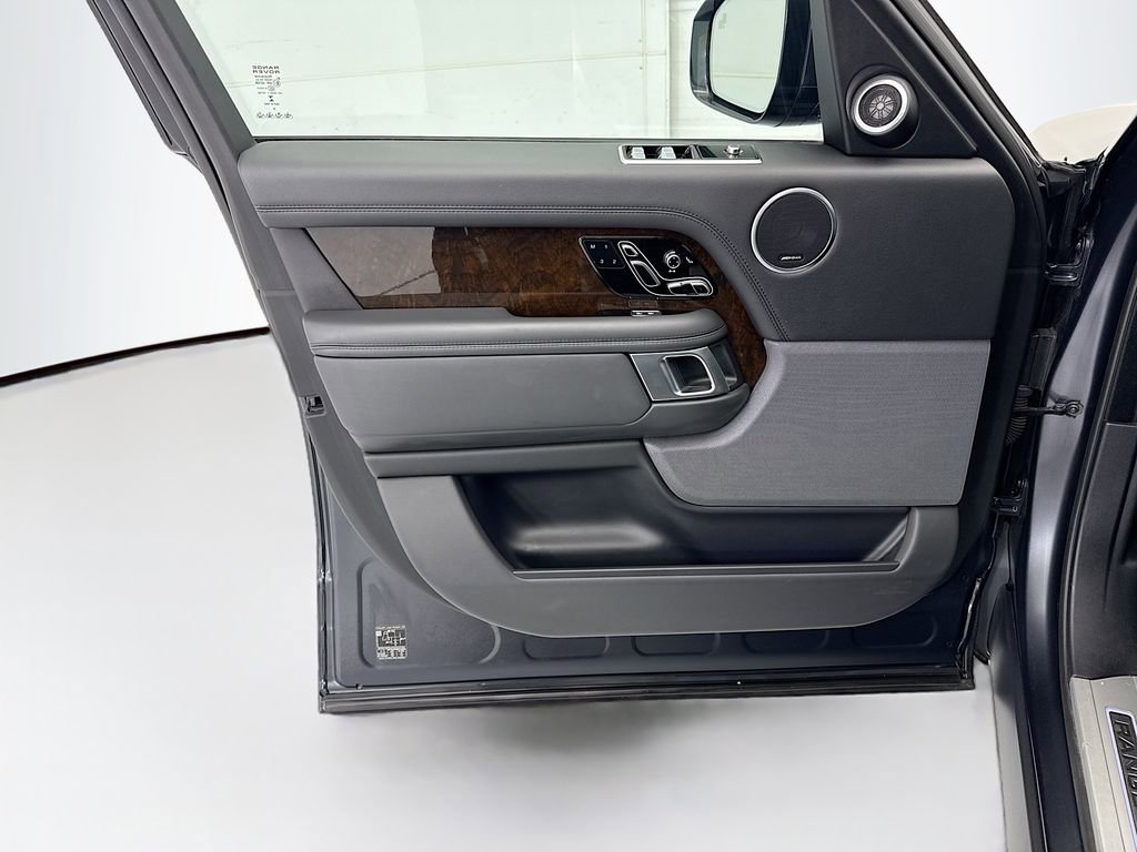 Used 2021 Land Rover Range Rover P525 Westminster Edition LWB image 22