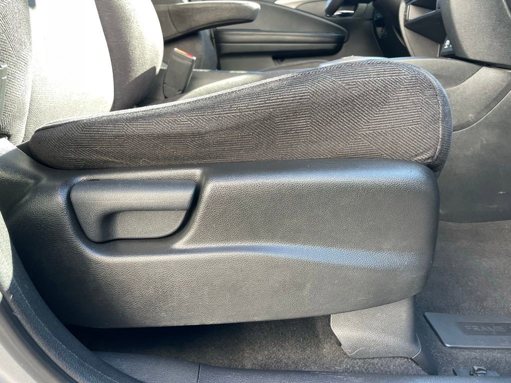 Certified 2022 Honda Pilot Sport image 30