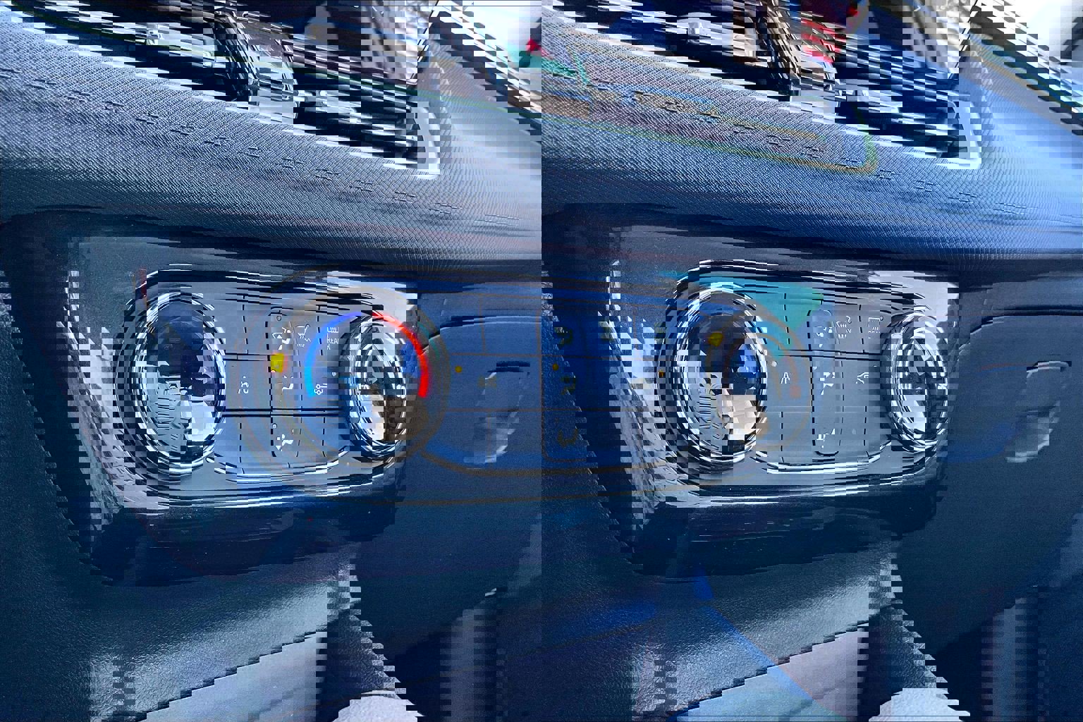 Certified 2025 Chevrolet TrailBlazer LT image 23