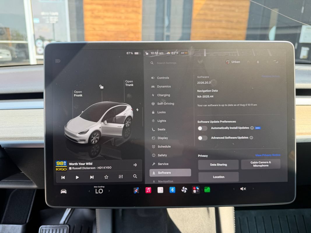 Used 2022 Tesla Model Y Long Range AWD/4WD image 44
