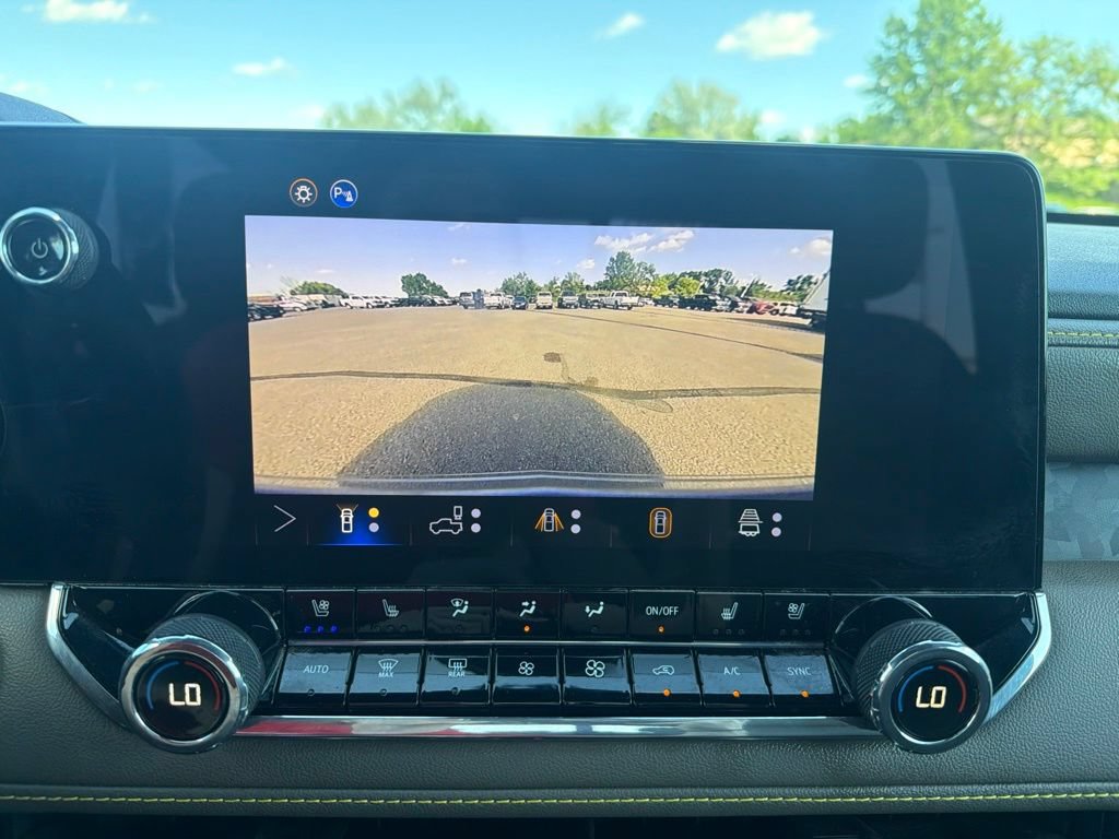 Certified 2025 Chevrolet Colorado ZR2 w/ Technology Package AWD/4WD image 18