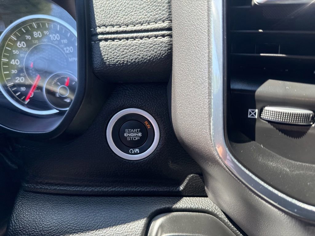 Used 2023 RAM 1500 Laramie AWD/4WD image 16