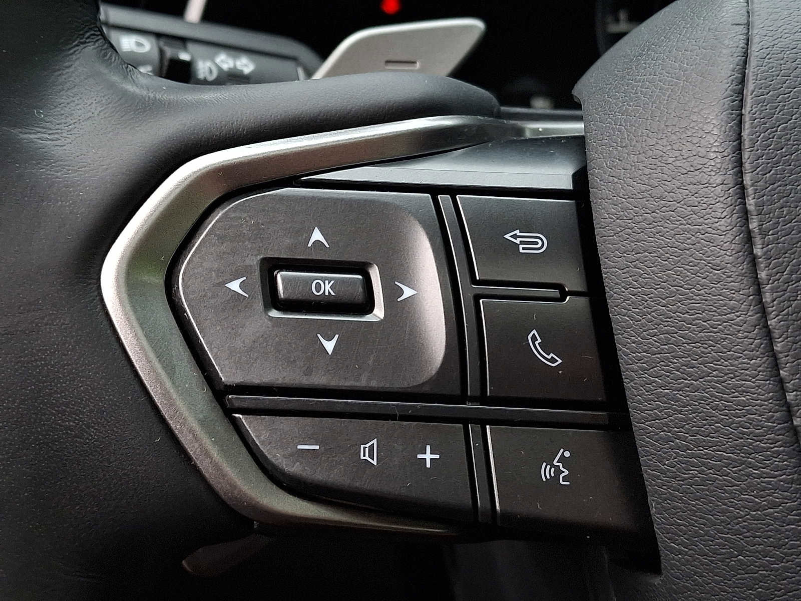 Used 2024 Lexus RX 350 Premium w/ Convenience Package AWD/4WD image 18