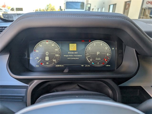 Used 2025 Land Rover Defender 110 S image 21