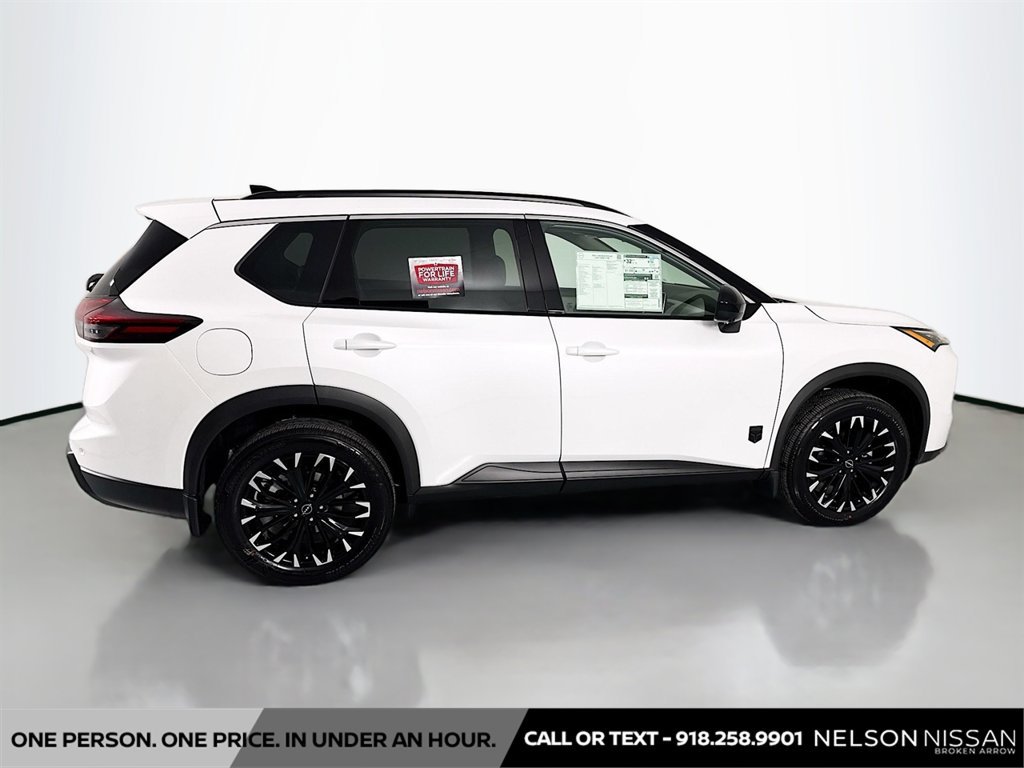 New 2026 Nissan Rogue Dark Armor FWD image 4