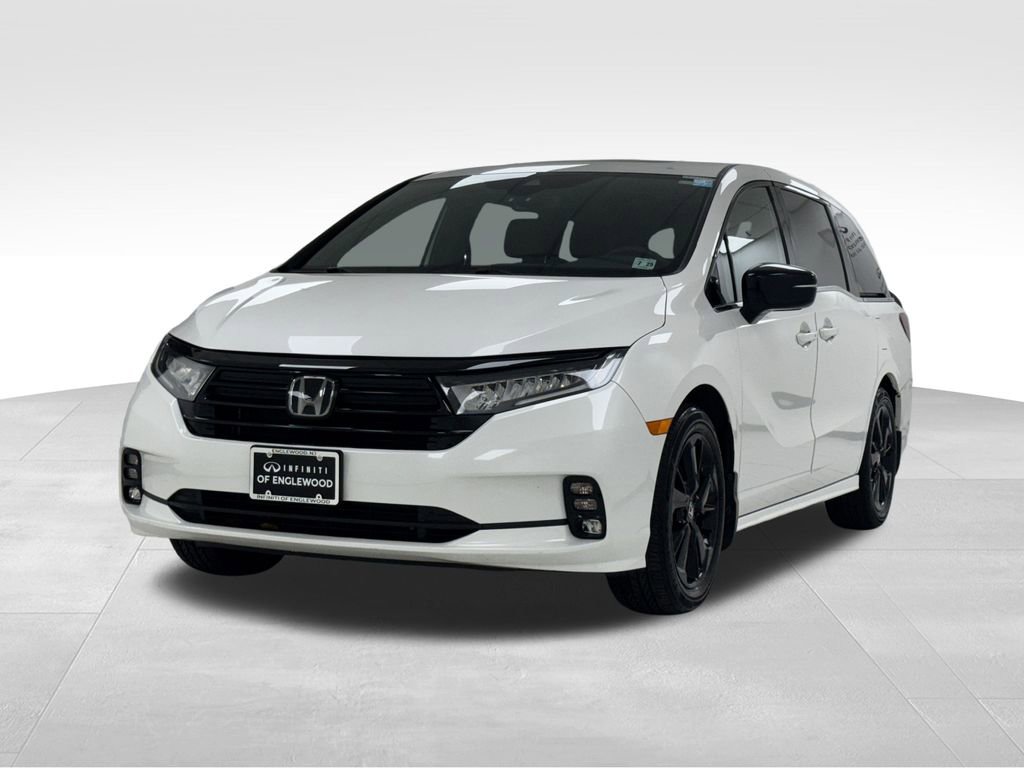 Used 2024 Honda Odyssey Sport image 3