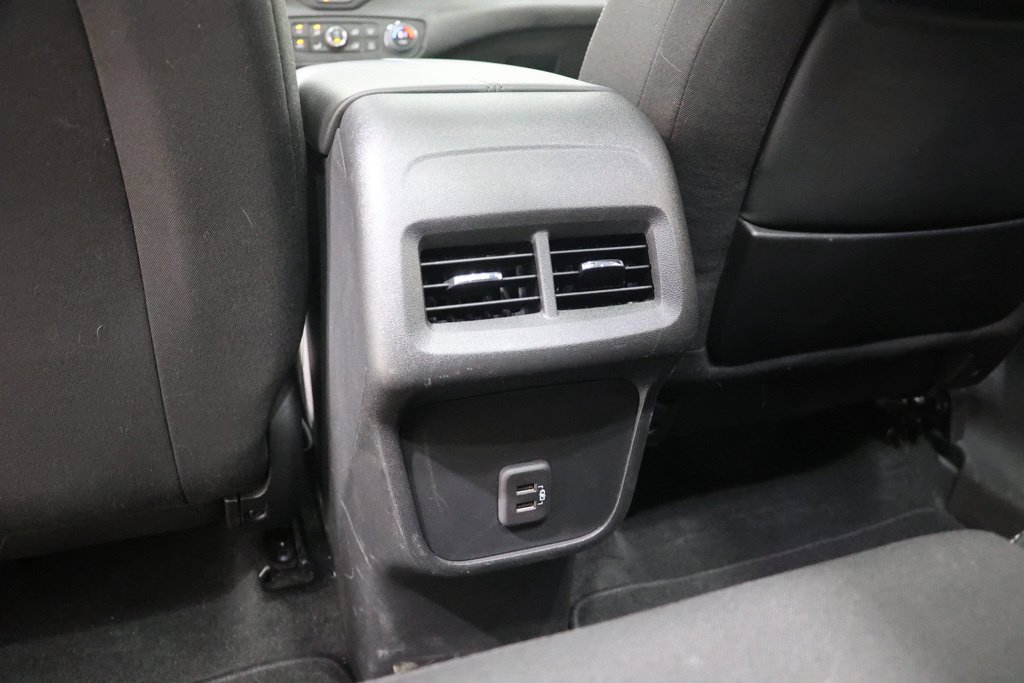 Used 2023 GMC Terrain SLE w/ Driver Convenience Package FWD image 28