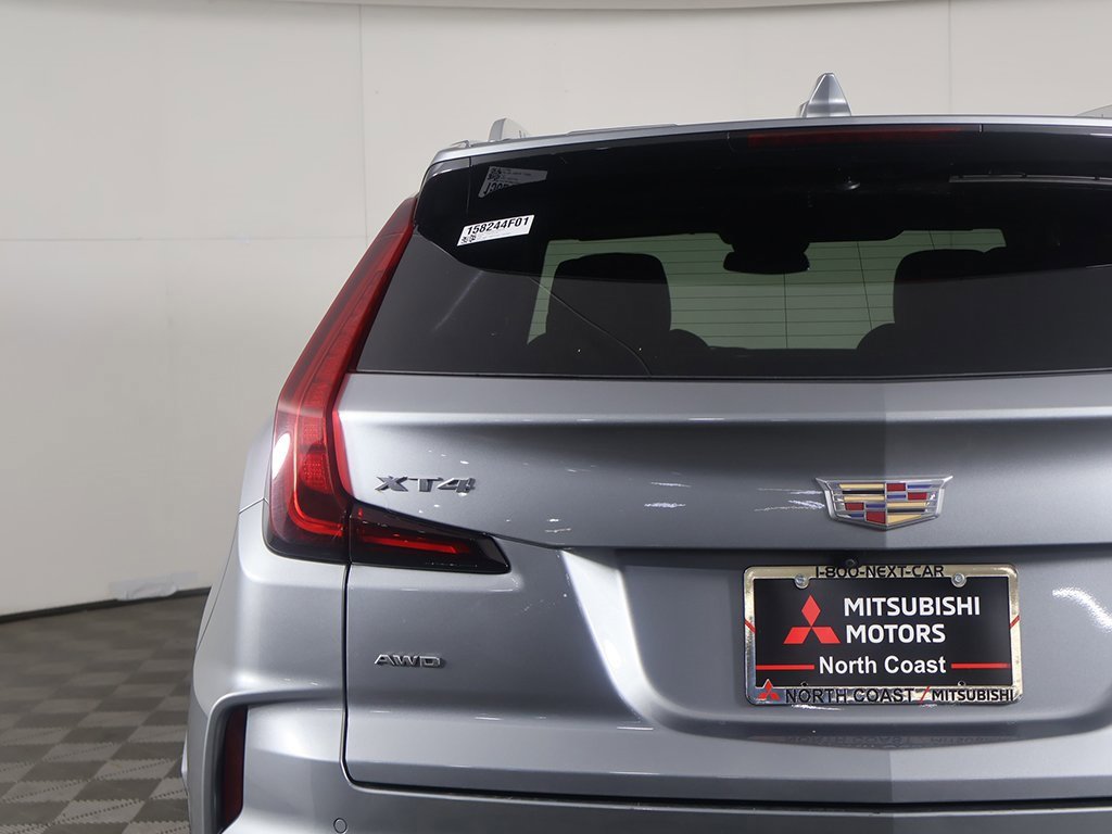 Used 2024 Cadillac XT4 Premium Luxury image 13