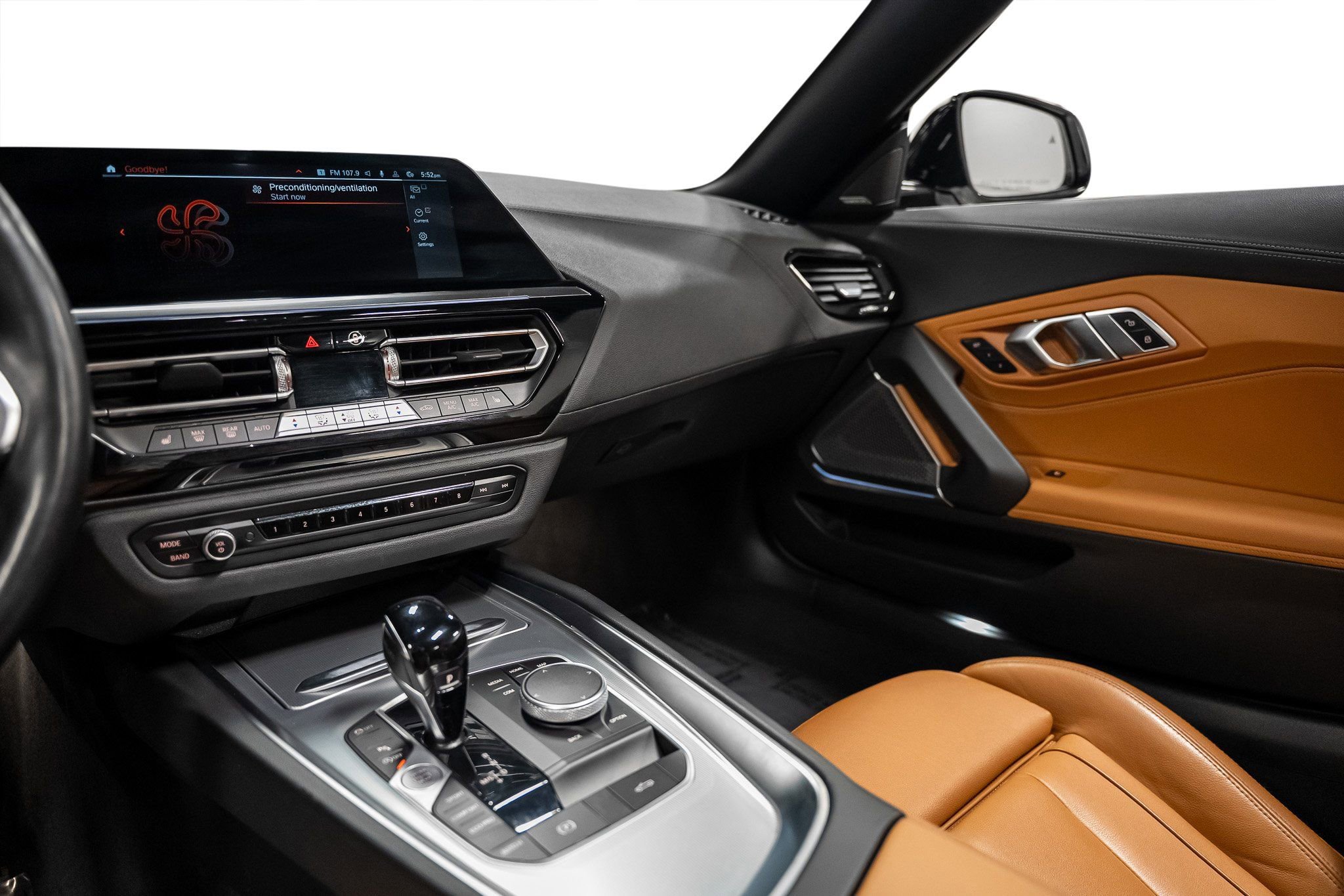 Used 2023 BMW Z4 sDrive30i w/ Premium Package image 50