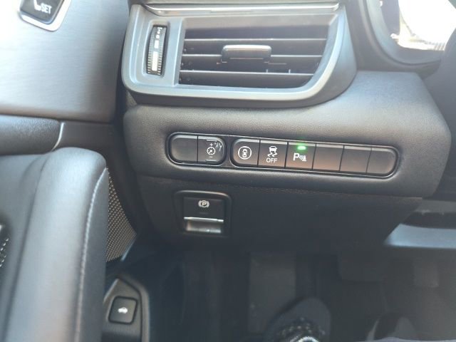 Certified 2025 Acura TLX w/ Technology Package image 16