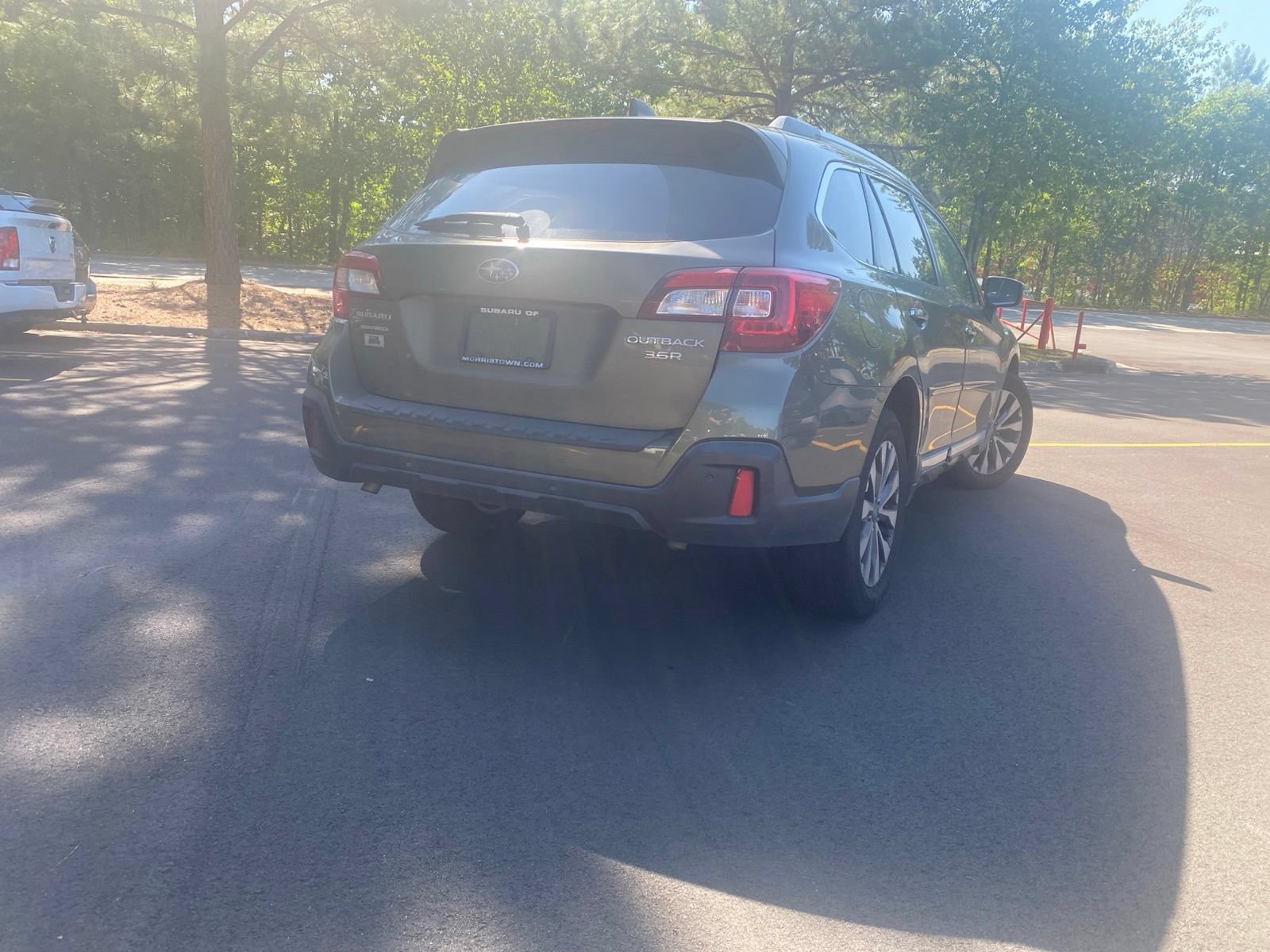 Used 2019 Subaru Outback 3.6R Touring AWD/4WD image 13
