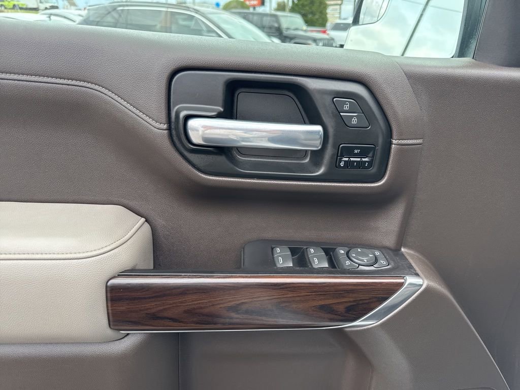 Used 2020 GMC Sierra 1500 SLT w/ SLT Premium Package image 11