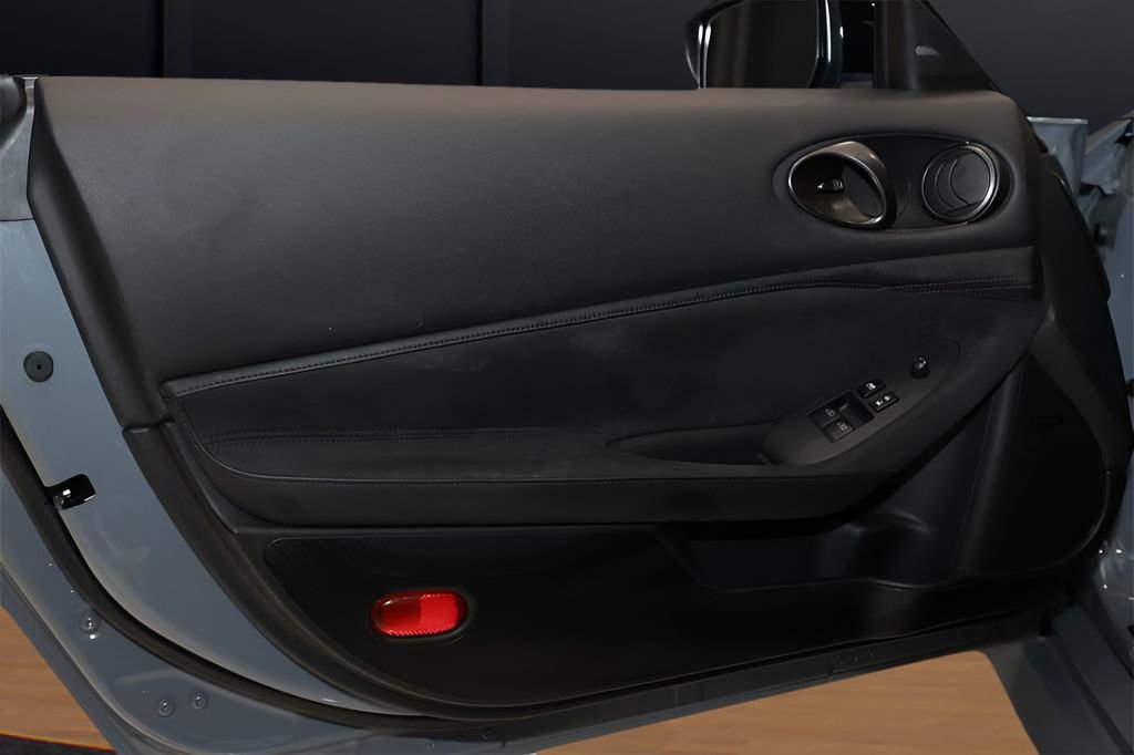 Used 2024 Nissan Z Performance w/ Floor Mat Package image 13