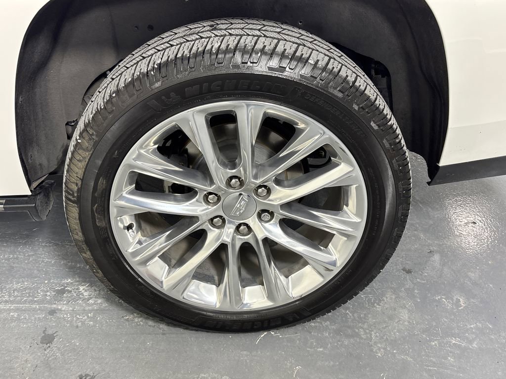 Used 2020 Cadillac Escalade Premium Luxury image 35