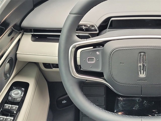 New 2026 Lincoln Nautilus Reserve w/ Jet Appearance Package image 14