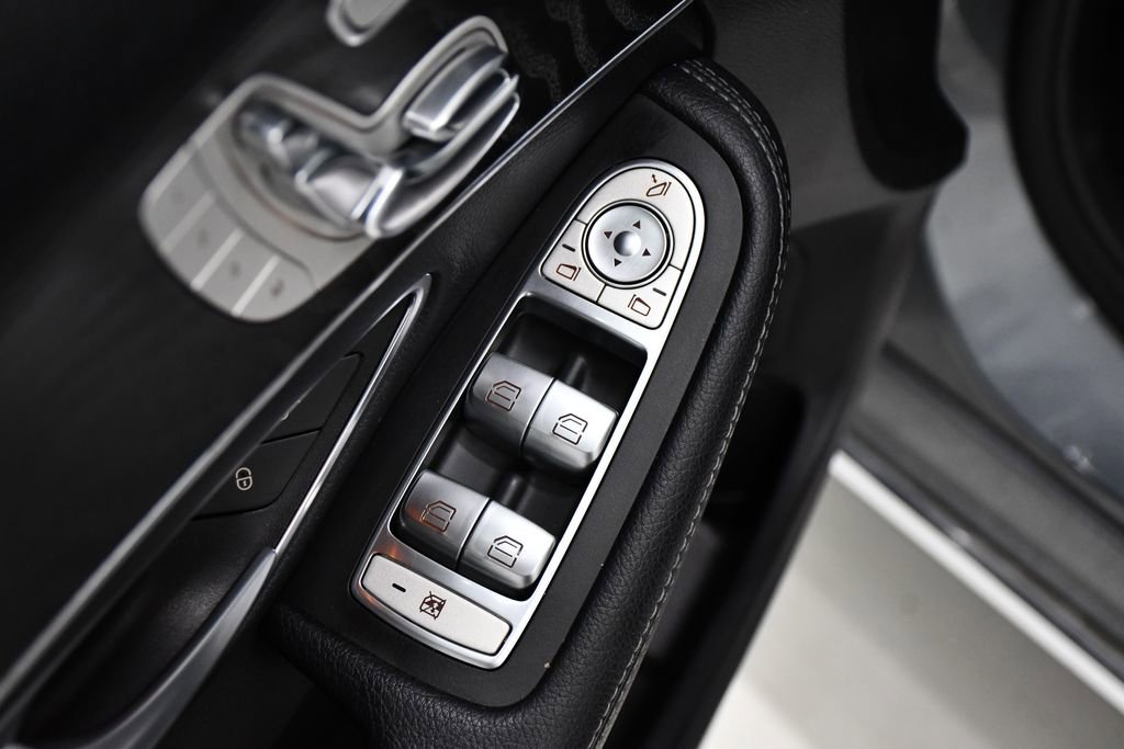 Certified 2017 Mercedes-Benz C 300 4MATIC Sedan image 18