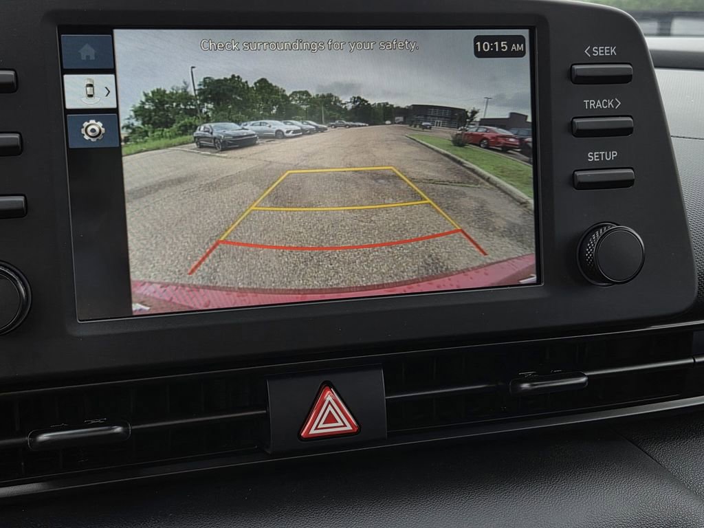 Certified 2025 Hyundai Elantra Sport FWD image 9